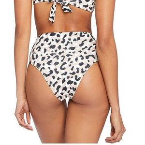 HOST PICK 🎉🤎🖤NEW VITAMIN A BARCELONA HIGH WAISTED BIKINI BOTTOM